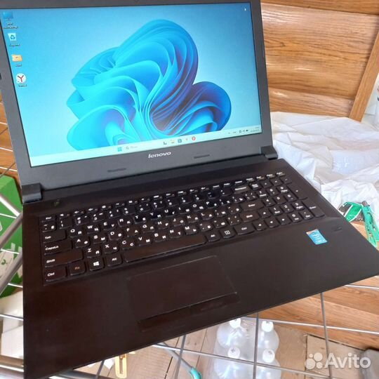 Lenovo ssd128 6gb I3 4005