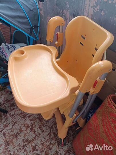 Стульчик для кормления