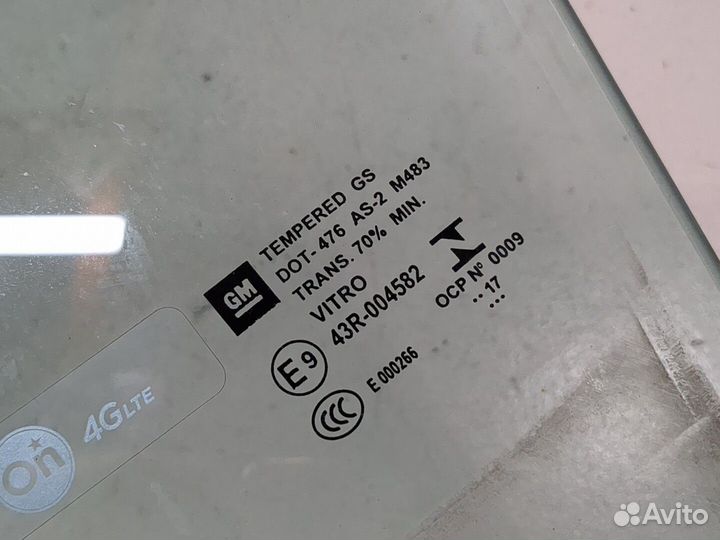 Стекло боковой двери Chevrolet Equinox 2017, 2018