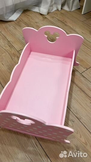 Кроватка для кукол. Дерево, 30х50