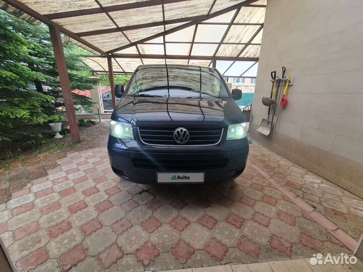Volkswagen Multivan 2.0 МТ, 2008, 239 000 км