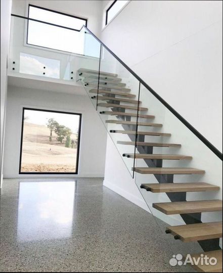 Стеклянные перила для лестниц