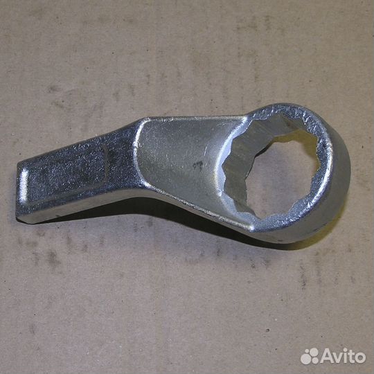 Ключ кольцевой 36 гайки рулевого пальца коленчатый