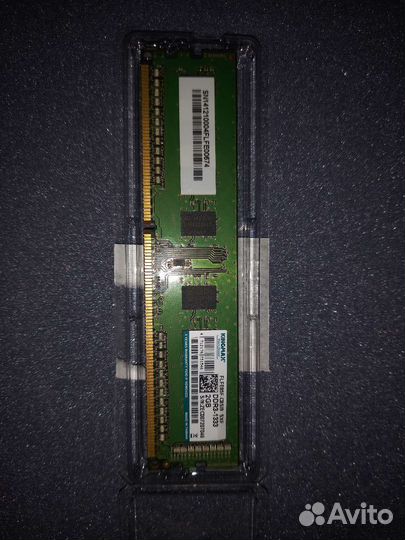 Материнская плата с процессором и памятью