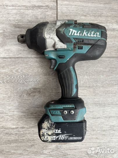Гайковерт аккумуляторный Makita dtw 1002