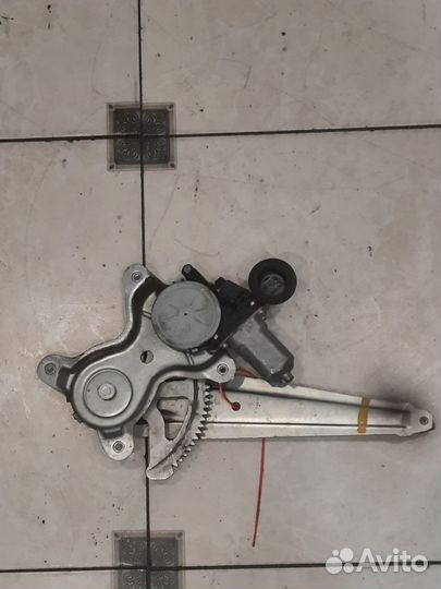 Стеклоподьемник задний левый (электро) Toyota Camr