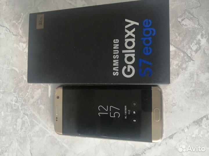 Телефон Samsung galaxy s7 edge