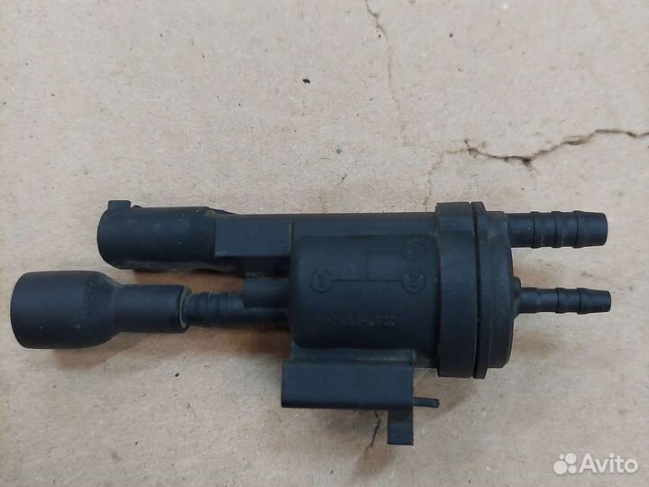 Вакуумный клапан mercedes 0025401497