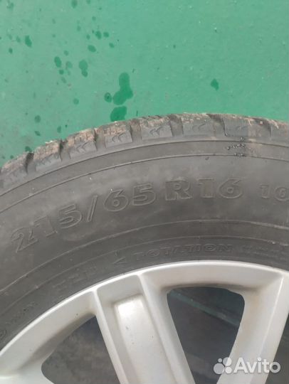 Зимняя резина с дисками Volksvagen 215/65 r16