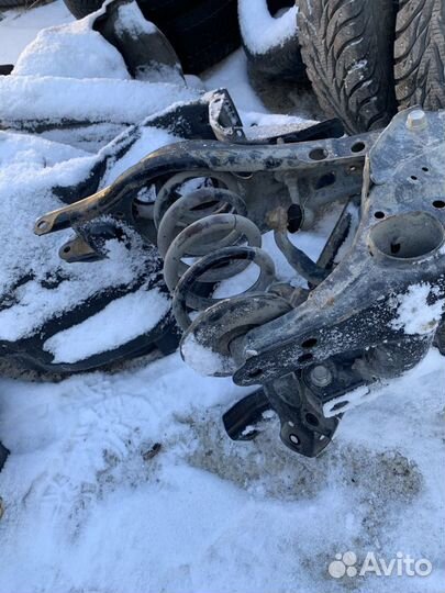 Задняя пружина Toyota RAV4 2013-2019