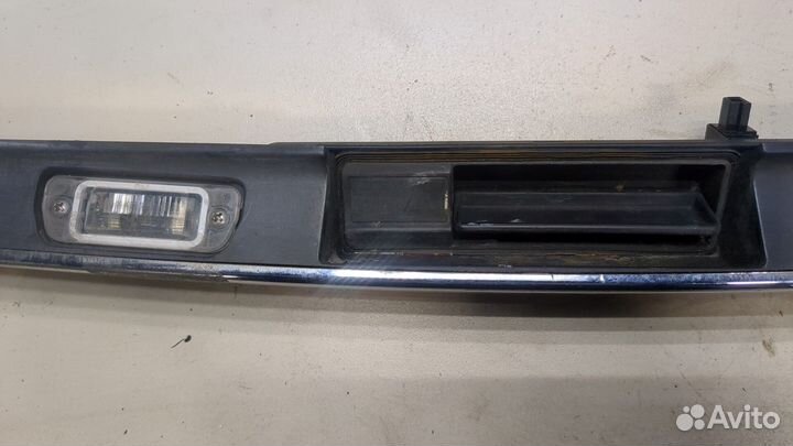 Подсветка номера Mercedes ML W164, 2007