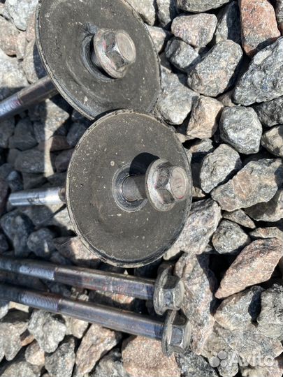 Болты зад балки STI Subaru Impreza GRB GRF GVB GVF