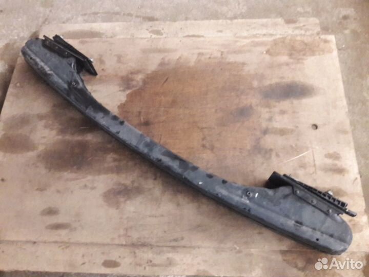 Усилитель бампера задний Mercedes W220 A2206100520