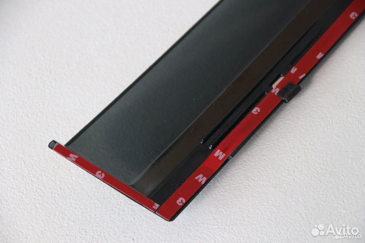 Ветровики Kamatto Hiace H200 50/55 2015-н.в