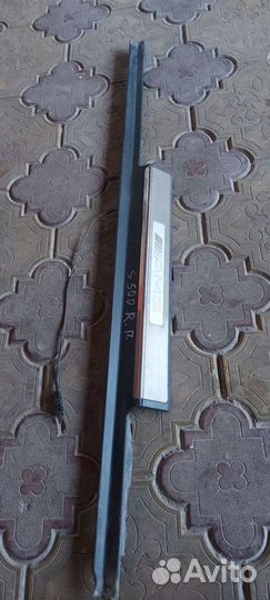 Накладки на порог Амг на Mercedes w220