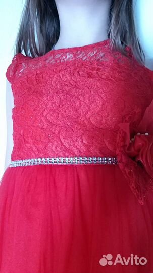Платье праздничное для девочки