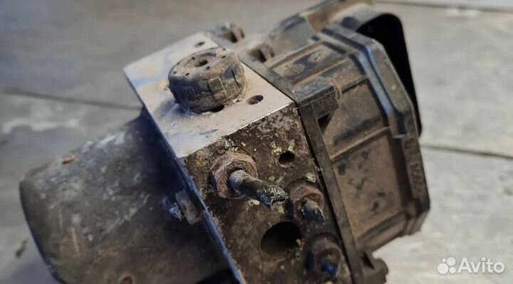 Блок абс 0265800007 Ford Mondeo Mk III 2000-2007 года
