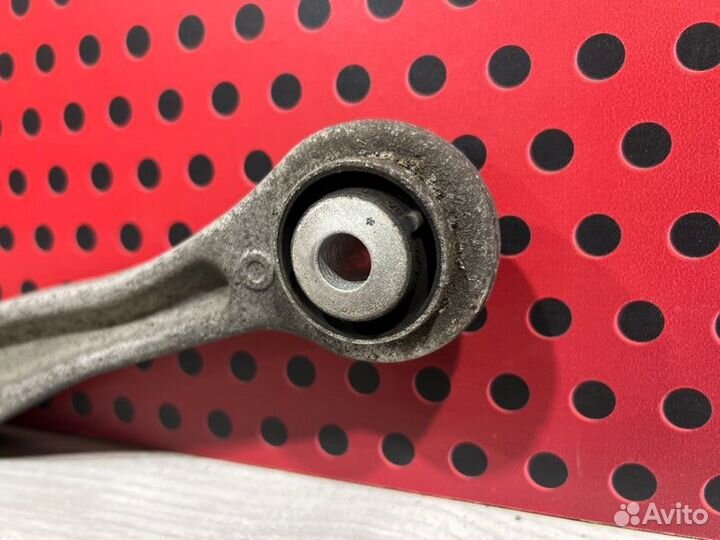 Рычаг задний правый Mercedes-Benz S W222 2018