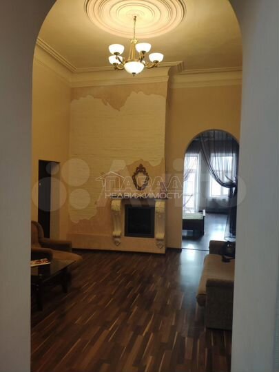 2-к. квартира, 77 м², 2/2 эт.