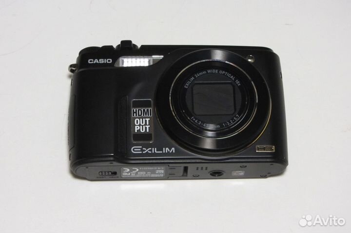 Фотоаппарат casio EX-FH100