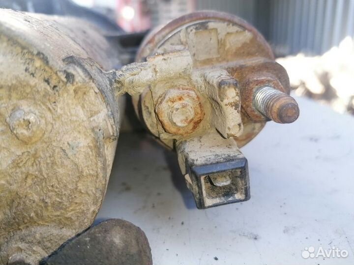 Стартер Volkswagen Golf 4