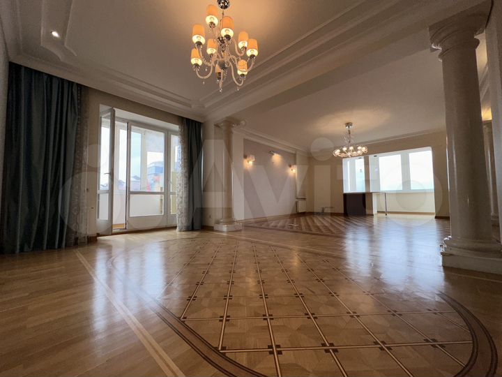 4-к. квартира, 169,4 м², 6/8 эт.