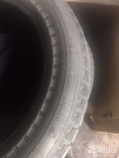 Nokian Tyres Hakkapeliitta 5 255/50 R19
