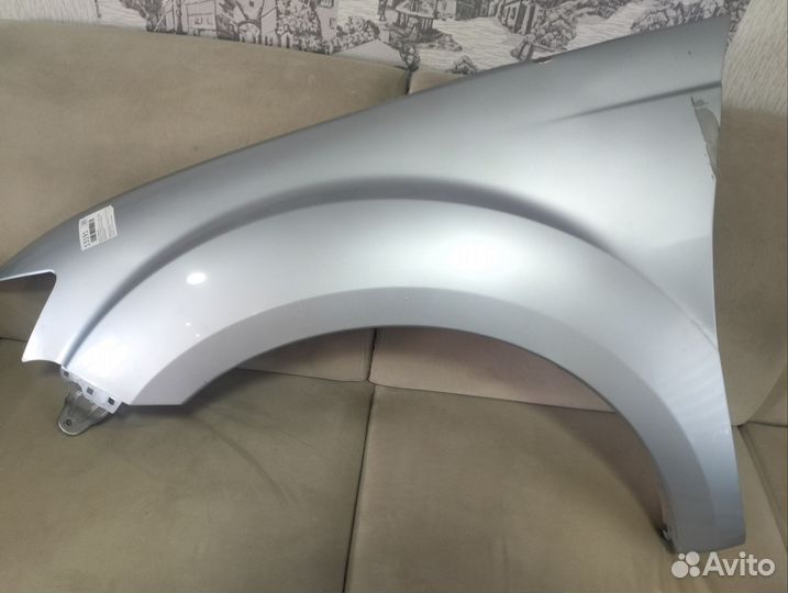 Крыло переднее левое mitsubishi outlander xl бу