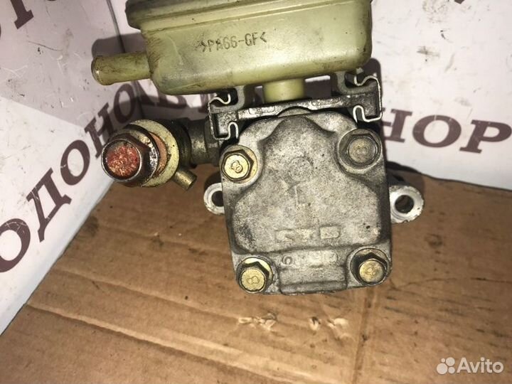 Насос гидроусилителя руля Mazda Mpv 2.0D 2004