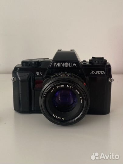 Пленочная камера Minolta X-300s +обьектив 50 mm