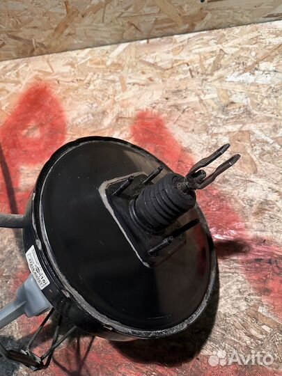 Вакуумный усилитель тормозов Nissan Primera P12