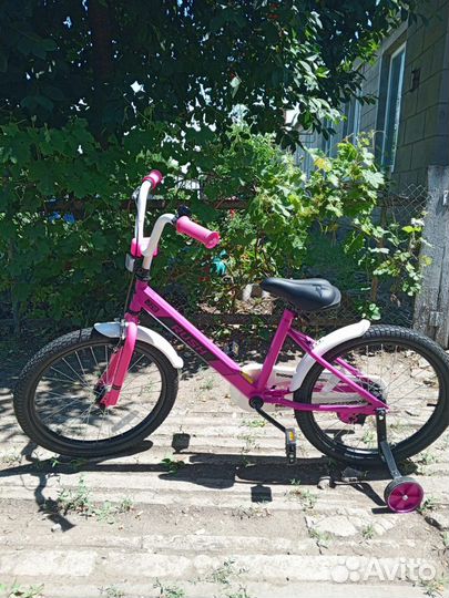 Велосипед детский розовый 20 дюймов