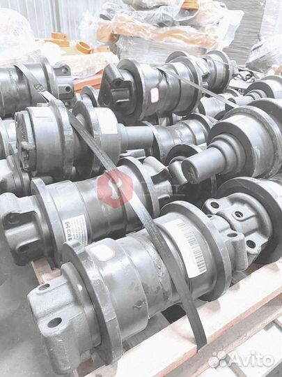Каток поддерживающий Volvo EC360BLC