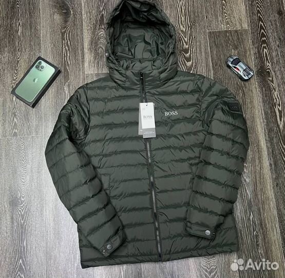 Демисезонные куртки Armani эргономичные