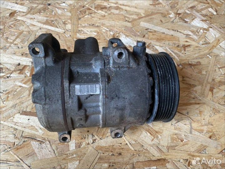 Компрессор кондиционера Toyota Estima
