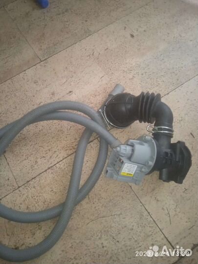 Помпа стиральной машины Ariston