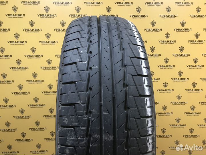 Kumho Road Venture ST KL11 235/65 R17 104H