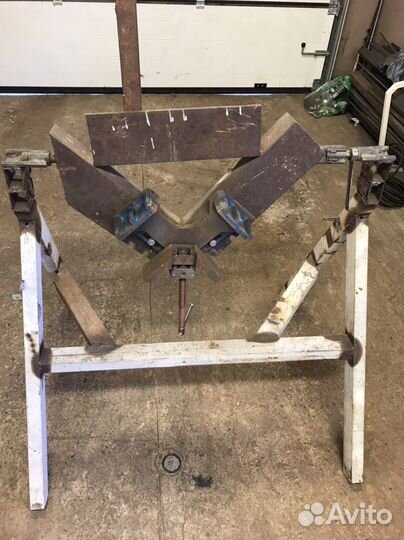 Тиски угловые