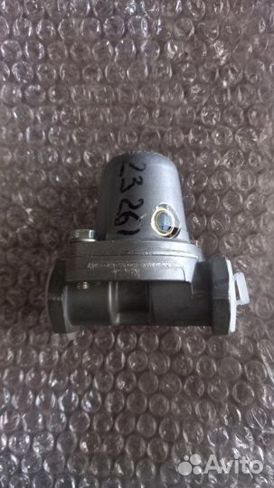 Клапан пневматический Volvo