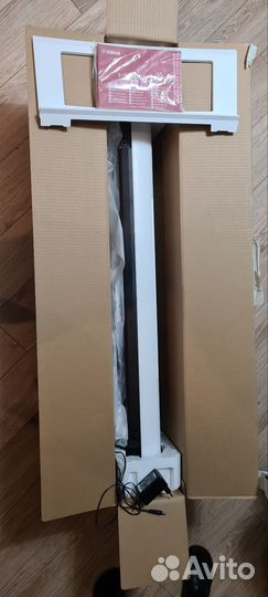 Электронное пианино Yamaha Piaggero np-12wh