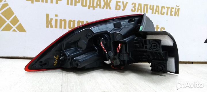 Фонарь правый внешний Hyundai Tucson 3 oem 92402d7