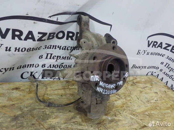 Кулак поворотный передний правый Renault Megane