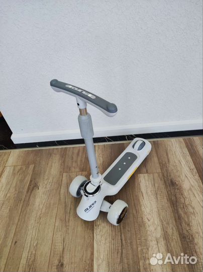 Самокат детский Mиджаки музыкальный