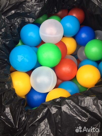 Бассейн с шариками