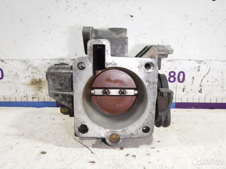 Дроссельная заслонка Opel Vectra B