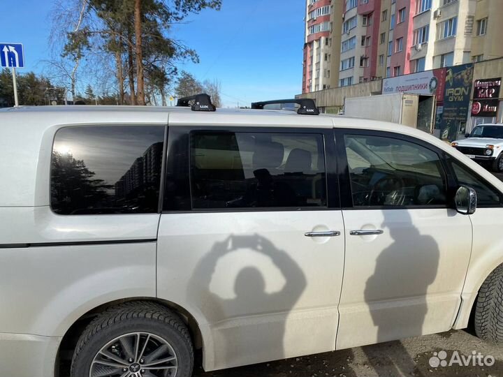 Багажник на крышу mitsubishi Delica: 5-е поколение