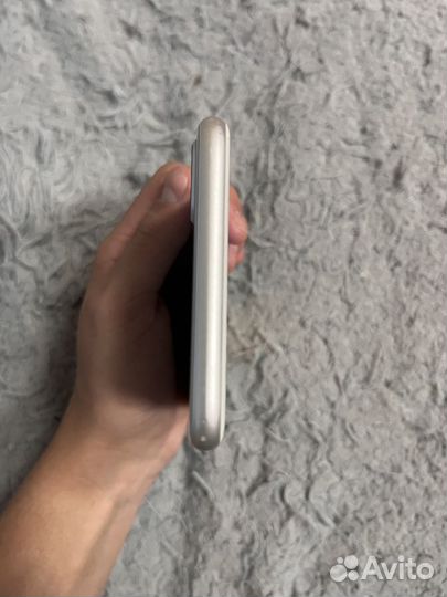 Телефон iPhone 8 plus 64 гб