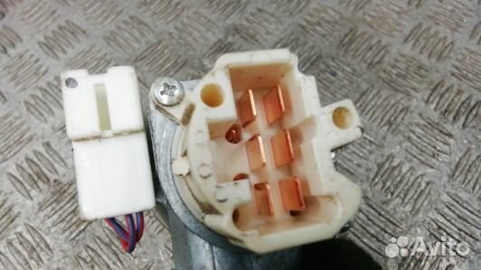 Замок зажигания subaru forester 3 (LDN44J101)