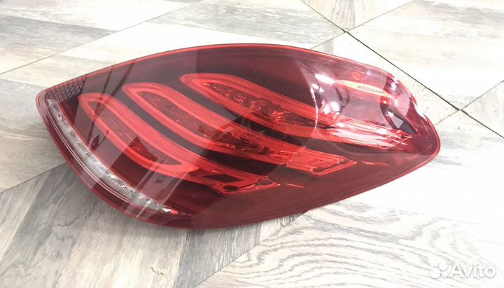 Фонарь задний правый Mercedes W222 S-class