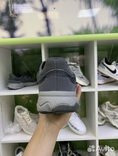 Кроссовки Adidas Ozweego